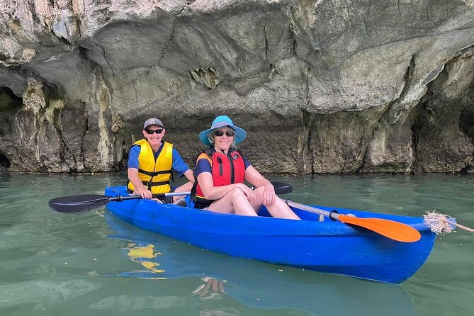Ha Long Bay Luxury Cruise from Hanoi with Jacuzzi & Local Lunch - Sung Sot Cave, the day’s most impressive walk
