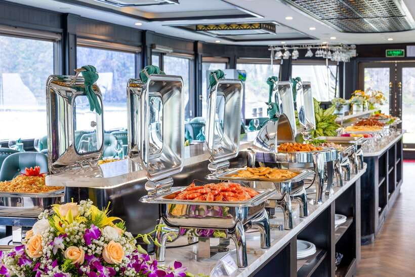 Ha Long Bay: Luxury Day Cruise, Caves, Kayak & Buffet Lunch - What this Halong Bay day cruise is really like