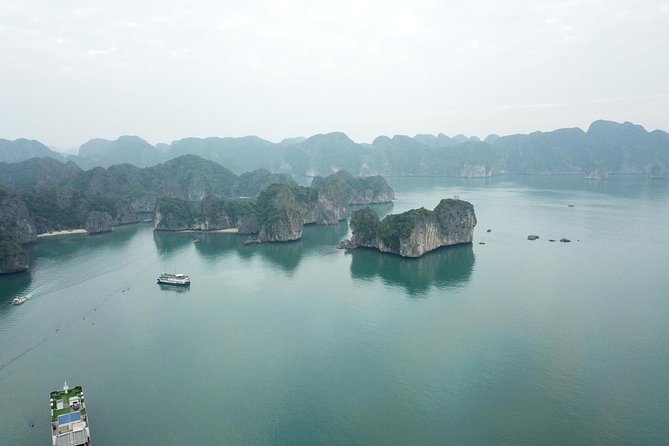 Ha Long Bay Six Hours Trip Kayaking & Swimming on Beach - What the $40 price really covers