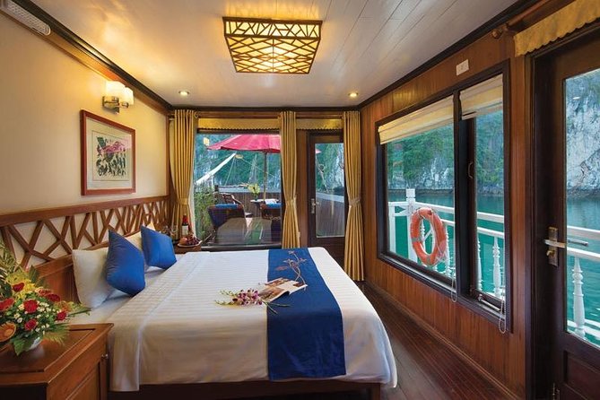 Ha Long bay tour in Middle 3 star cruise - Meeting the boat at Tuan Chau Harbor