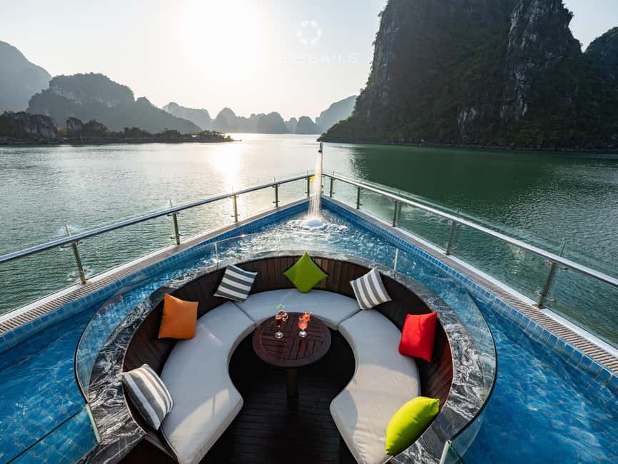 Ha Long–Lan Ha Luxury Yacht Day Cruise from Hanoi - Swimming at Ao Ech