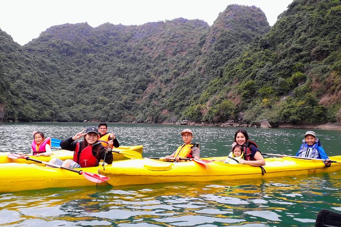 Ha Noi - Cat ba island - Lan Ha Bay - Kayaking 1 Day - The 5:30 a.m. start from Hanoi