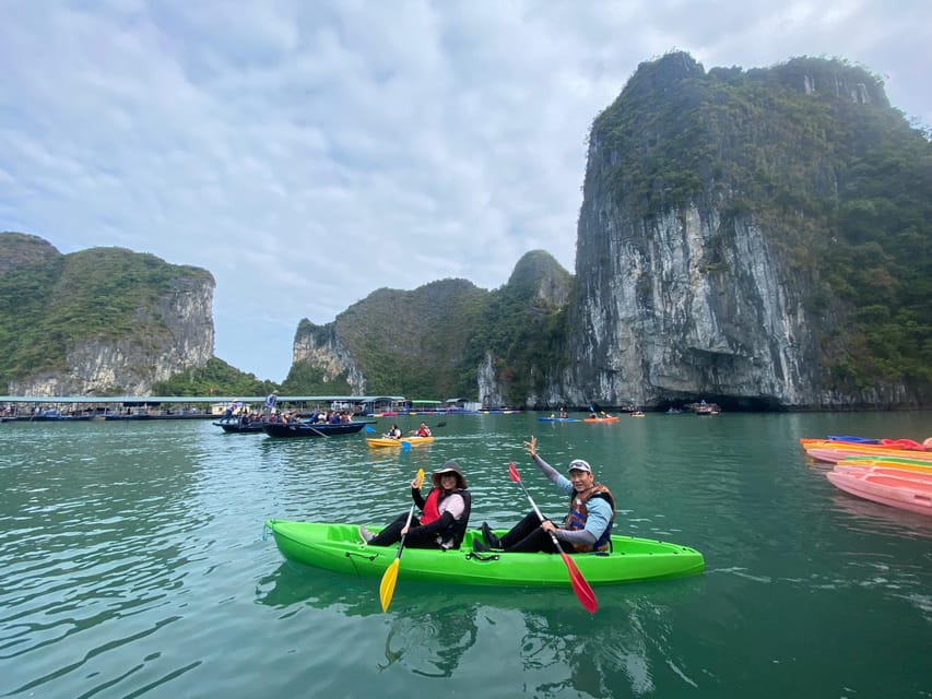 Ha Noi: Ha Long Bay 1 Day/ Full Service/ Small Group & Lunch - Boarding the 3-star boat at Tuan Chau