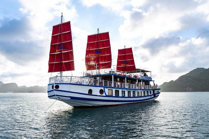 Halong Amazing Sail Luxury 1 Day Small Group Tour 7-Hour Cruising - Sung Sot Cave adds a major natural sight