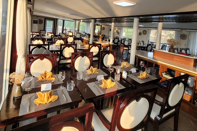 Halong Bay 2-Day Deluxe Cruise Tour including Kayaking and Cooking Demonstration - Leaving Hanoi for Tuan Chau Island