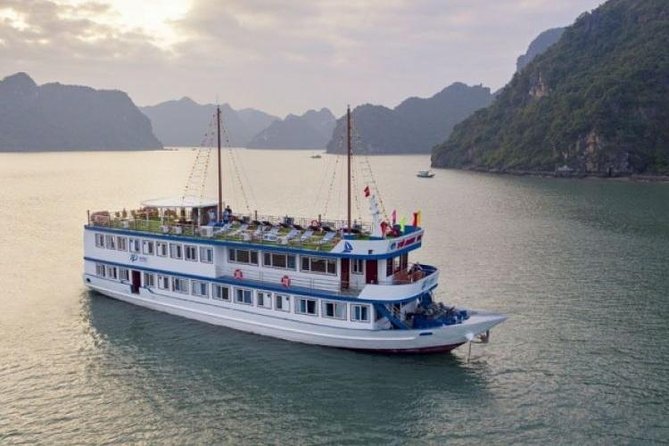 Halong Bay 2 Days 1 Night with 4 Star Cruise Luxury - A closer look at the cruise rhythm