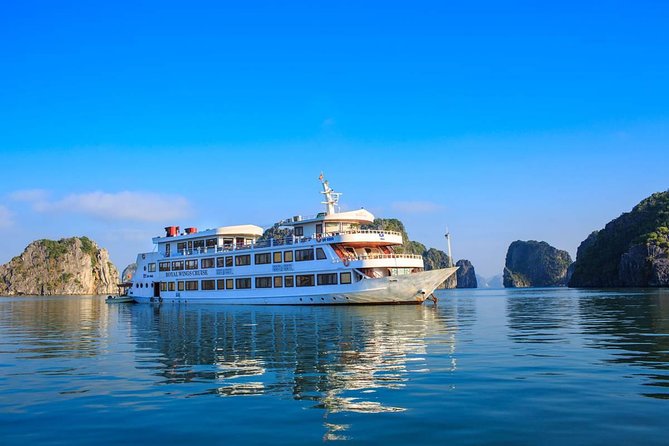 Halong Bay 2 Days 1 Night with 5 Star Cruise Luxury - Why the Lan Ha Bay route is the main attraction