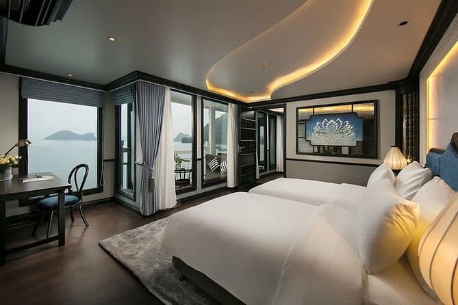 Halong Bay 2D1N Cruise Tour, Full Meals, Caves, Kayak &Transfer - Food, activities, and the social side of the cruise