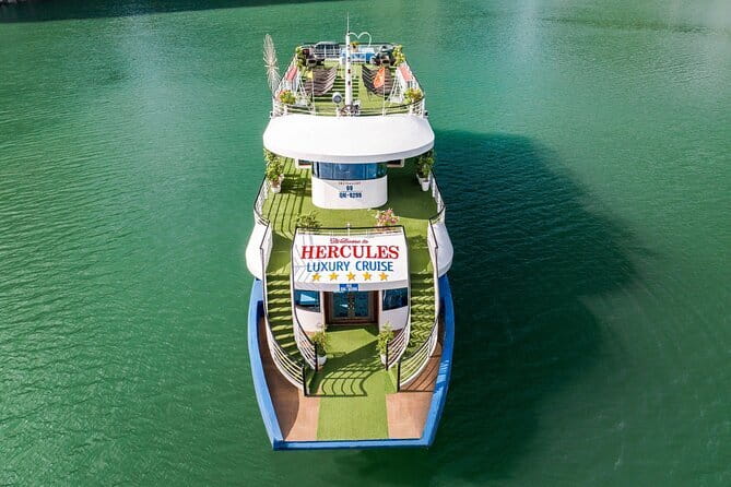 Halong bay 4 hours boat tour from Halong city with 2 caves, kayak - Dau Go Cave for a rougher, darker visit