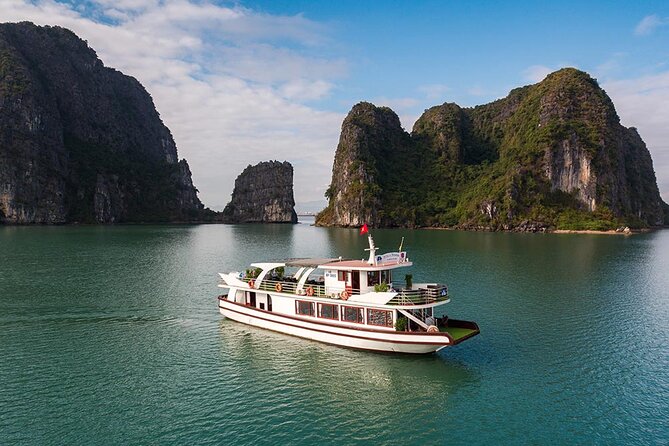 Halong Bay Cruise - Day Tours - Ti Top and other possible viewpoints