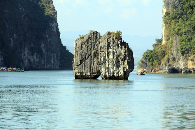 Halong Bay Cruise Day Trip: Visit Thien Cung Cave, Kayaking & Lunch - best price - Kayaking or a bamboo boat near the fishing villages