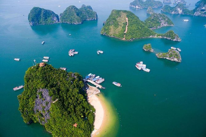 Halong Bay Cruise With Cave, Kayaking, Swimming - Buffet Lunch - Luon Cave by kayak or bamboo boat
