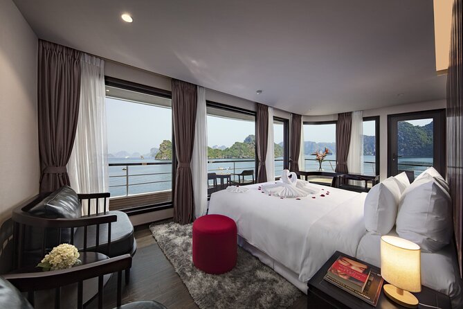 Halong Bay Cruises Best Seller - Who will enjoy this day best?