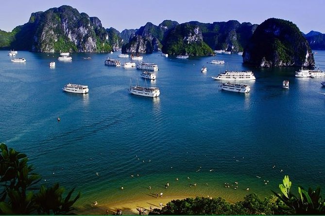 Halong Bay Day Cruise to Sung Sot Cave and Ti Top Island from Hanoi - Cruising past Halong Bay’s limestone islets
