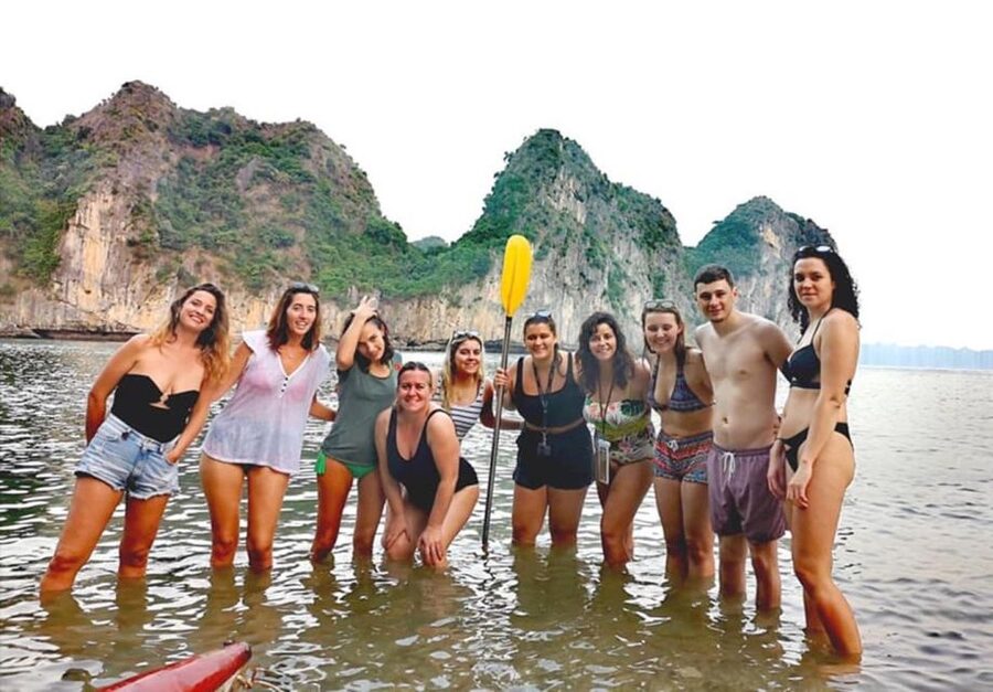 Halong Bay Day Tour 6 Hour Cruise, Kayak, Lunch, Small Group - Sunset tea and the return to Hanoi