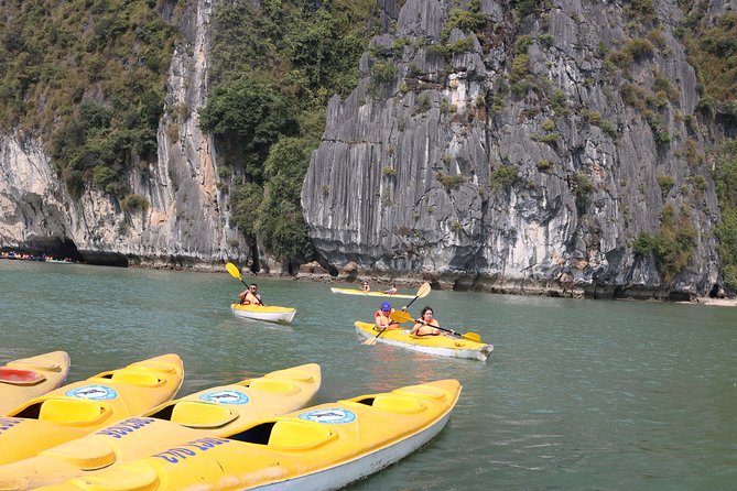 Halong Bay Day Tour Islands, Cave, Kayak. Lunch. All inclusive - The Hanoi pickup and ride to the bay