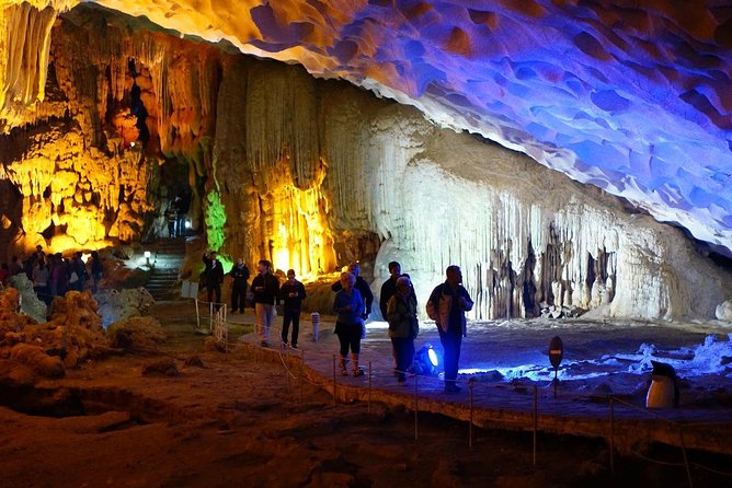 Halong Bay Day Tour: Visit Cave Island Kayaking Swimming Lunch - The return cruise and ride back to Hanoi
