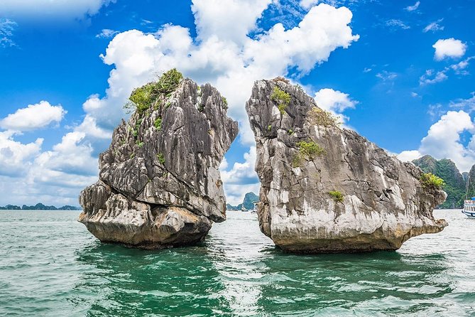 Halong Bay Day Trip 6-Hour Cruise Tour [Round-Trip Highway] With Lunch, Sea Kayak or Bamboo Boat (Row Boat) - Titop Island and the 420-step climb