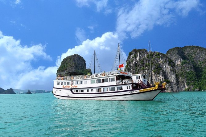 Halong bay deluxe cruise 2Days/1night: Kayaking, swimming, cave, mountain, meals - Key points to know before booking