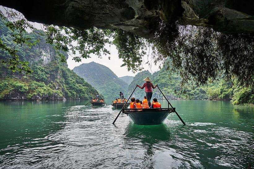 Halong Bay: Full-Day 4-Star Experience with Kayaking - Key points to know before you book