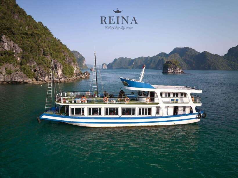 Halong Bay: Full-Day 4-Star Experience with Kayaking - Lunch on the six-hour cruise
