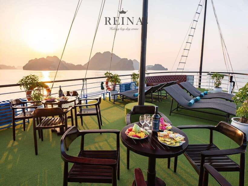 Halong Bay: Full-Day 4-Star Experience with Kayaking - Ti Top Island for one hour