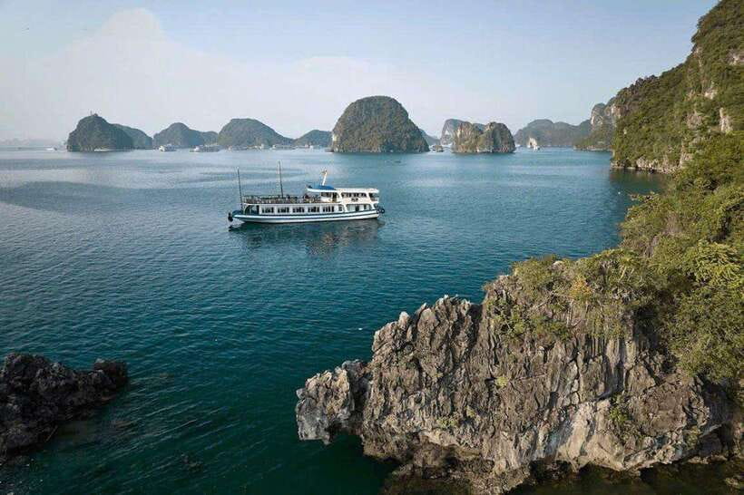 Halong Bay: Full-Day 4-Star Experience with Kayaking - The morning road trip and pearl farm stop