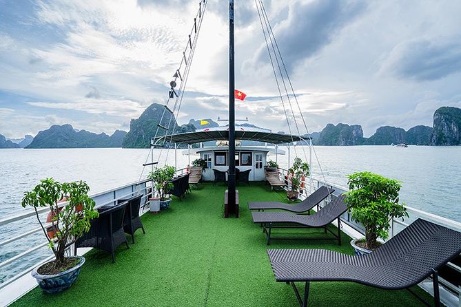 Halong Bay Full-Day Adventure Cruise from Hanoi - Lunch beside Fighting Chicken and Incense Burner Islets
