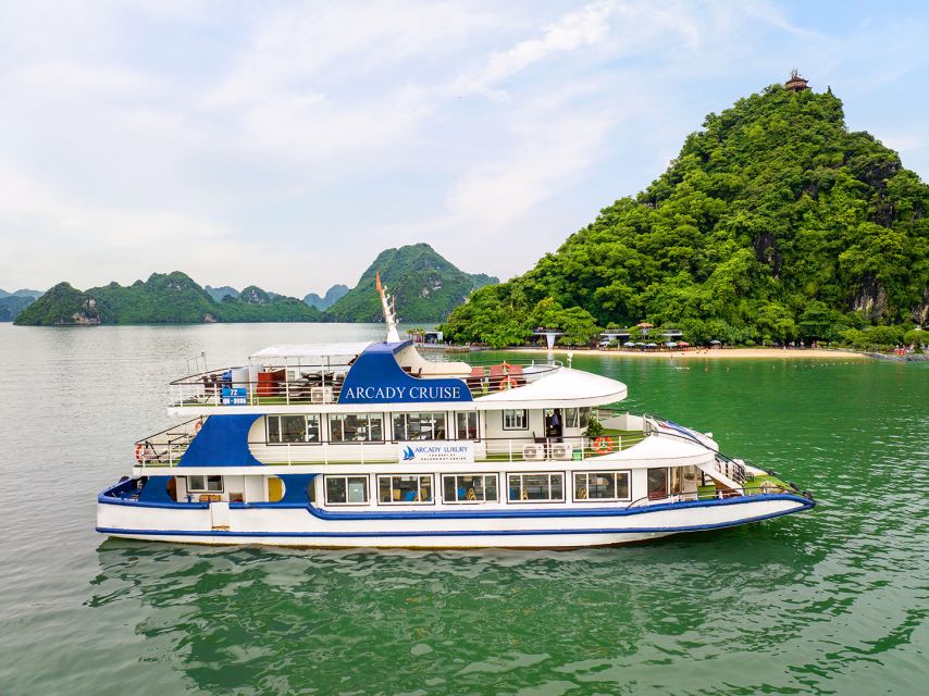 Halong Bay: Full-Day Cruise with Swimming, Meal and Kayaking - Sung Sot Cave and its unusual formations