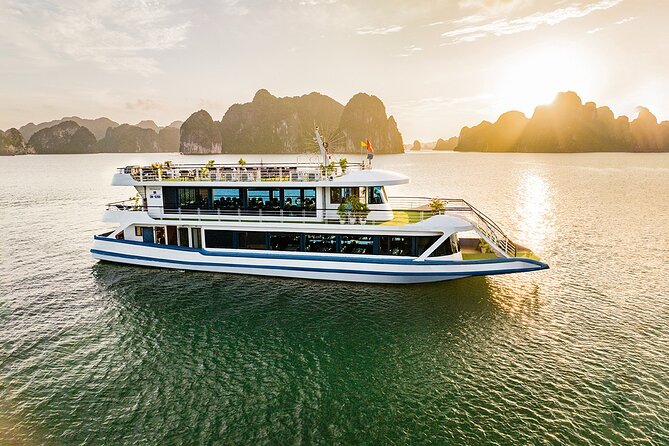 Halong Bay Full Day Tour-all included: Kayak, Titop, Swim, Lunch - Key points to know before booking