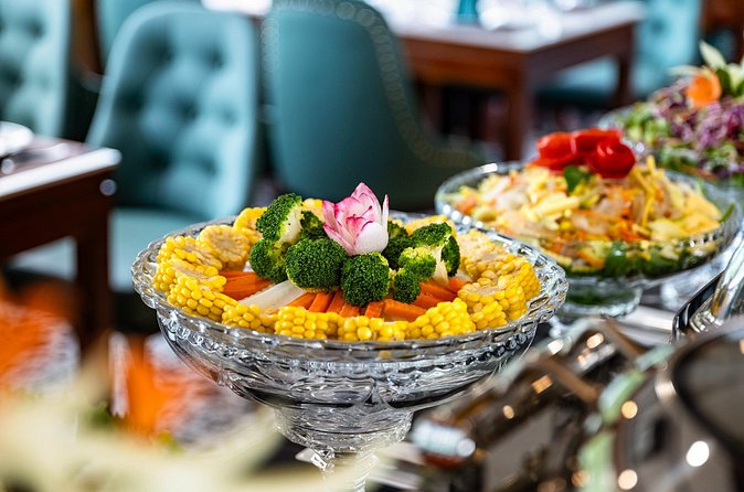 Halong Bay Full Day Tour-all included: Kayak, Titop, Swim, Lunch - Sunset snacks on the return cruise