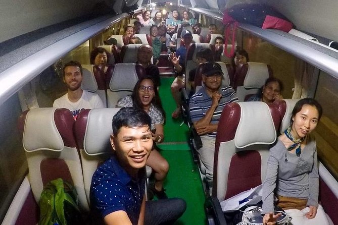 Halong Bay Islands and Caves: Full-Day Tour from Hanoi - The seafood lunch and what $49 really covers