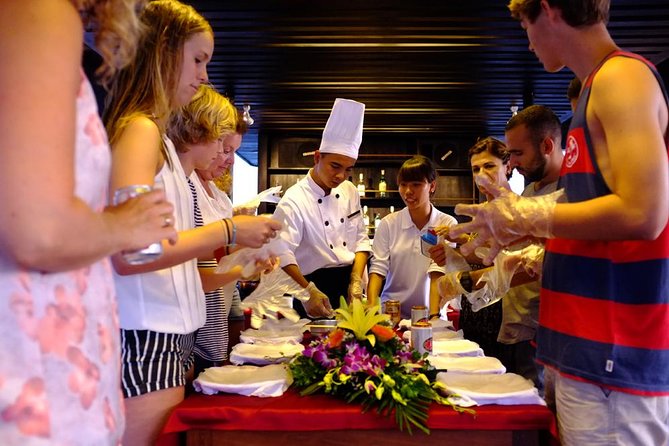 Halong bay luxury cruise 2D/1N: Titop island, Surprise cave, Kayaking, Swimming - Tai Chi and Surprise Cave on the second morning