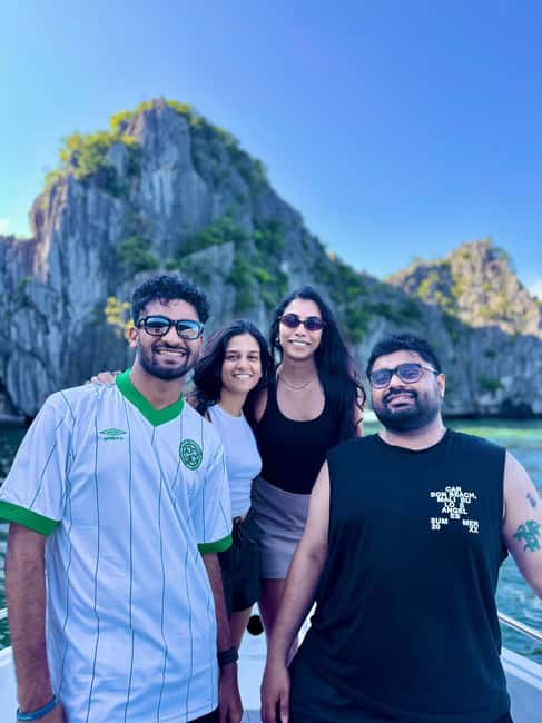 Halong Bay: Luxury Day Cruise w/ Pool, Kayak, Free Transfer - Kayaking or bamboo boat through Luon Cave