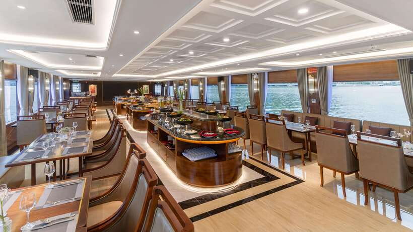 Halong Bay luxury Iris cruise day tour: Best experience - Getting from Hanoi to the Ha Long port
