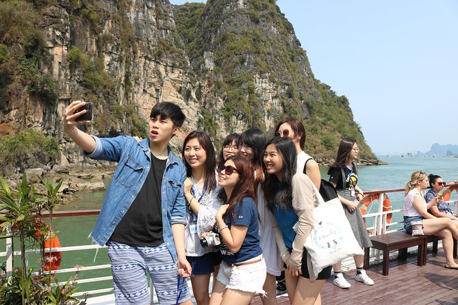 Halong Day Tour: Islands, Cave, Kayak. Lunch. Transfers - Hon Ga Choi Island and the bay’s famous symbols