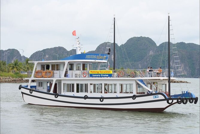 Halong Excursion Cruise with Kayaking, Swimming & Cave Visit - Why this day cruise works for a short Vietnam trip
