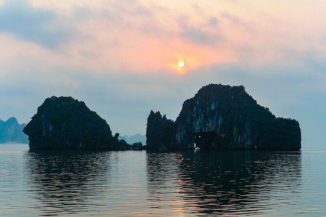 Halong Fantasea Cruise - 2 Days 1 Night - Ti Top Island: views, beach time, and a cooking class