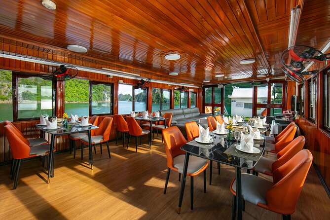 Halong Fantasea Cruises - 3 Days 2 Nights Tour From Hanoi - Cabins, food, and life on board
