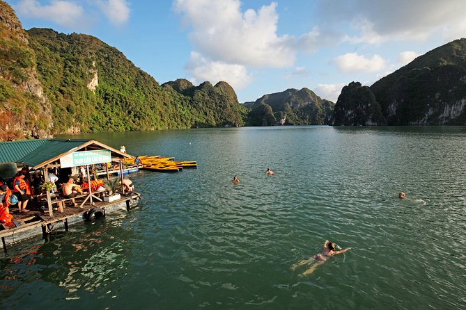 Halong - LanHa Bay with 3.5star La Pinta Cruise 3days/2nights - Is the packed schedule worth it?