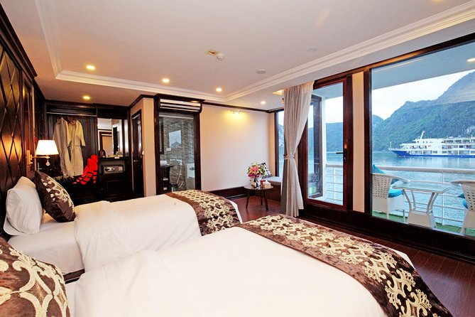 Halong - LanHa Bay with 3.5star La Pinta Cruise 3days/2nights - Environmental and crowd considerations