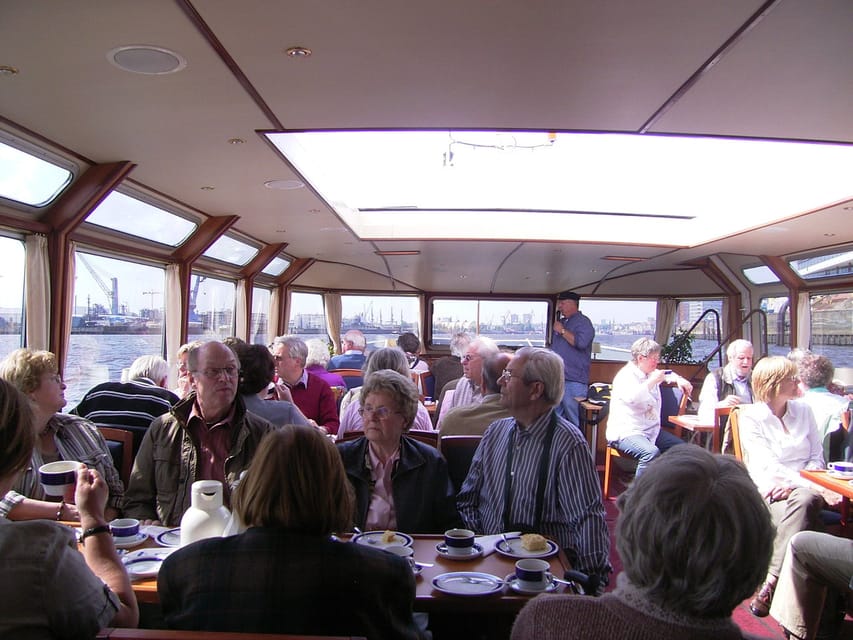 Hamburg: 1-Hour Harbor Cruise - Fish Market, Oevelgönne, and cruise terminals