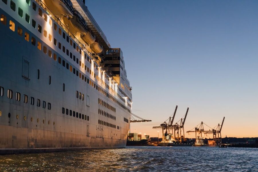 Hamburg: Grand Harbor Tour by Traditional Barge - Practical advice for pier 3