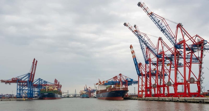 Hamburg: Guided Grand Harbor Sightseeing Cruise by Ship - Should you book the Hamburg harbor cruise?
