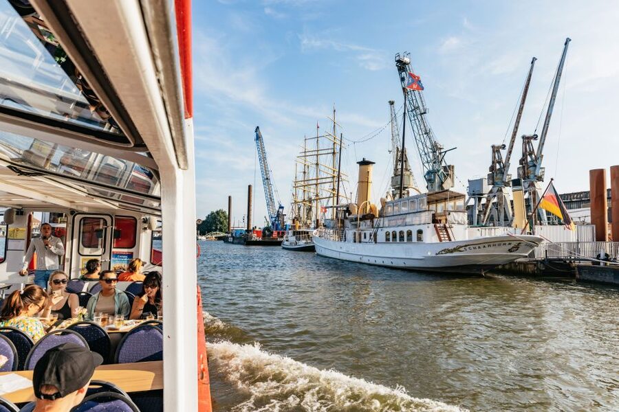 Hamburg: Harbor Cruise with Wine and Cheese - Indoor Comfort or Open-Air Views
