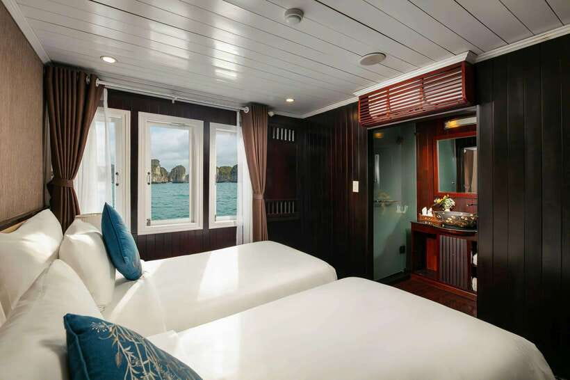 Hanoi: 2-Day Halong Bay Boutique Cruise with Kayaking - Who should book this Halong Bay cruise?