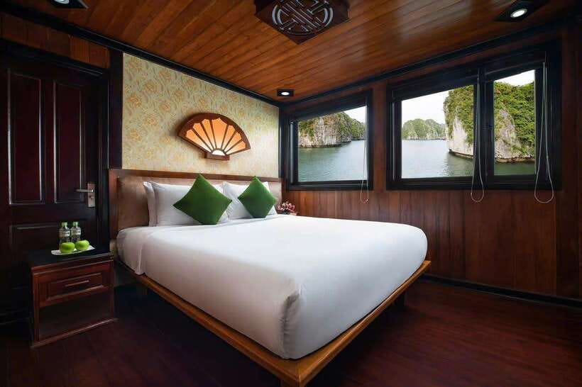 Hanoi: 2-Day Halong Bay Boutique Cruise with Kayaking - What the $133 price gets you