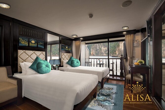 Hanoi: 2-Day Halong Bay on 5-Star Alisa Cruise with Balcony - Kayaking or bamboo boating at Luon Cave