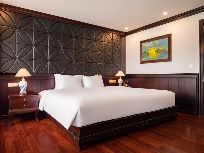 Hanoi: 2-Day Lan Ha & Halong Bay 5 Stars Cruise with Balcony - Lunch among the limestone canals