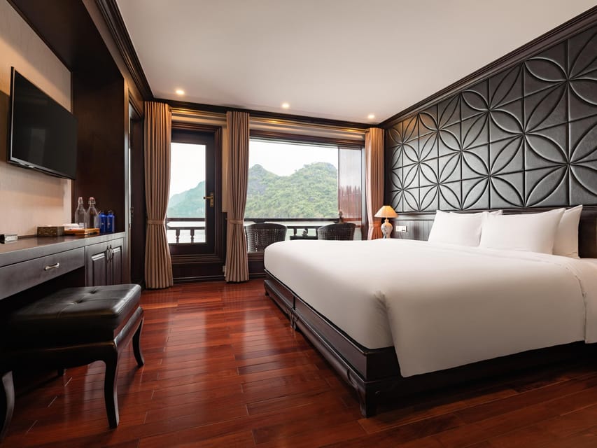 Hanoi: 2-Day Lan Ha & Halong Bay 5 Stars Cruise with Balcony - Dark and Bright Cave, kayaking, and swimming